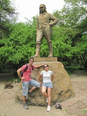 estatua de livingston en victoria falls