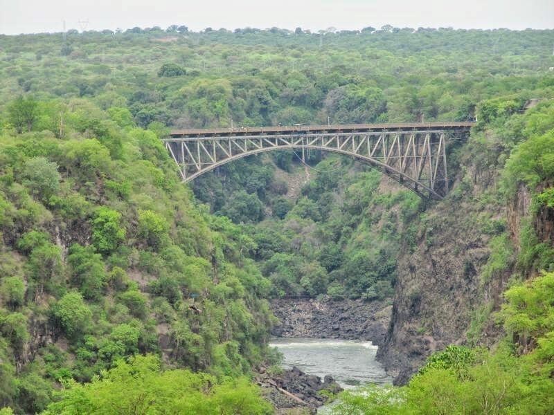 puente frontera Zambia Zimbabwe