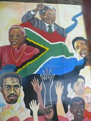 iglesia regina mundi soweto