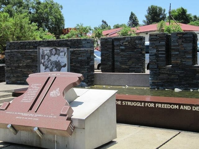 museo hector pieterson, museo johannesburgo