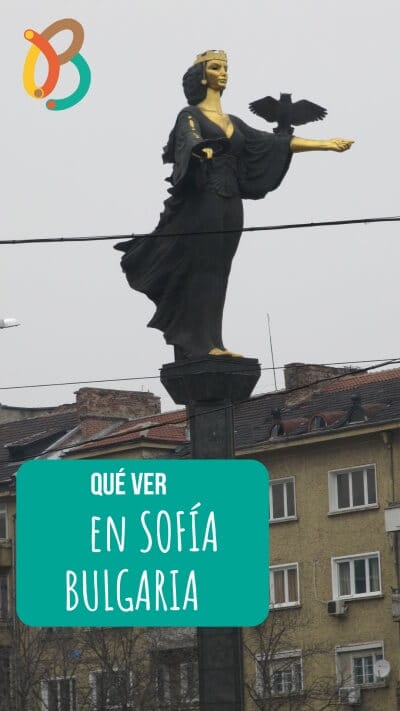 La estatua de Sofía en la capital de Bulgaria