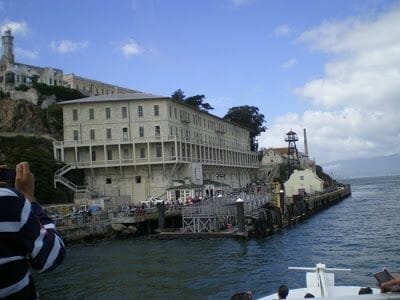 muelle de Alcatraz ferry a Alcatraz