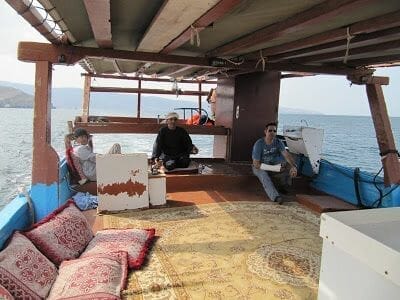 Dhow típico del Golfo Pérsico dhow, barco del golfo persico,oman