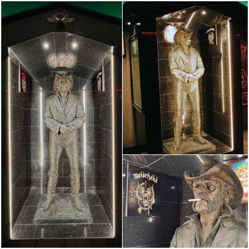 Varias fotos de la estatua de Lemmy, en diferentes ángulos que se encuentra en el Rainbow bar Grill de Los Ángeles