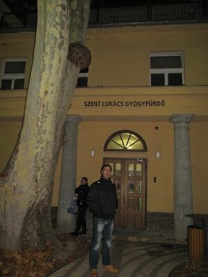 entrada del balneario balneario de Lukacs en Budapest, baños termales, baños y balnearios Budapest