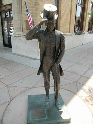 James Monroe
 esculturA en Rapid City