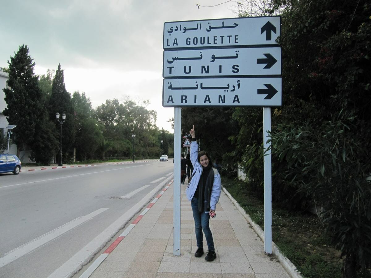 Letrero Ariana