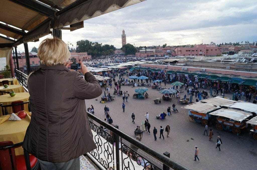 mezquita koutobia, plaza Djemaa el Fna, vistas de la plaza