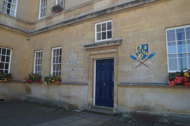 simbolos regatas de oxford trinity college oxford, universidades inglesas, oxford