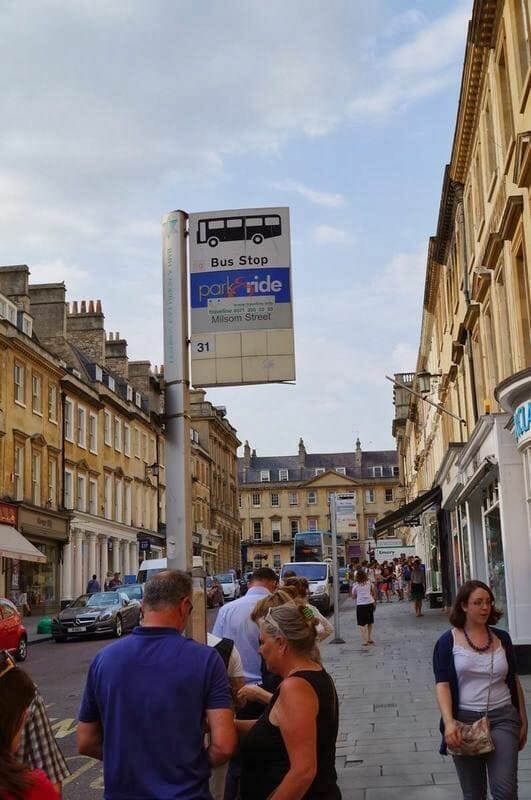parada del bus en la ciudad park and ride de Bath