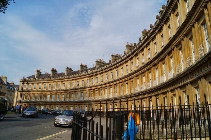 The Circus bath