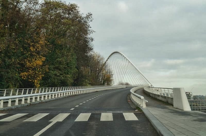 Estación de tren de Calatrava, puente
