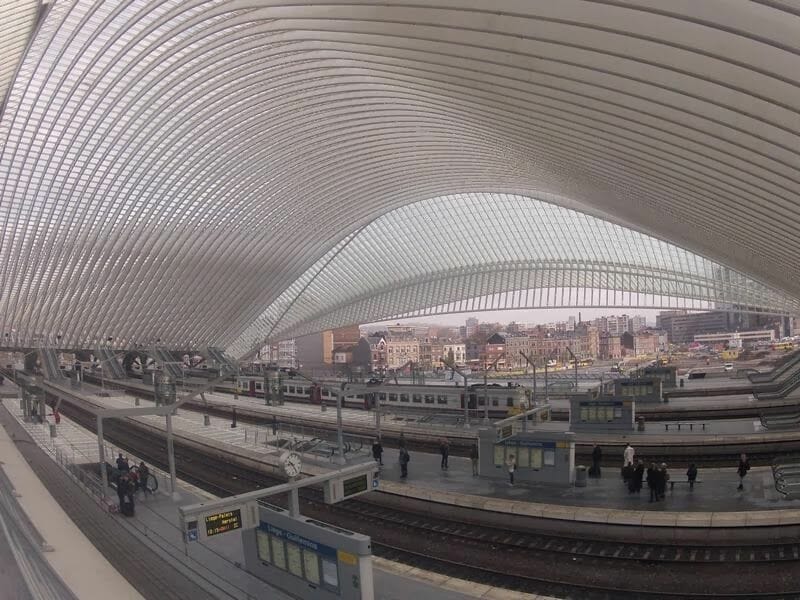 estación de tren de Lieja Guillemins