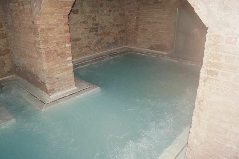 jacuzzi