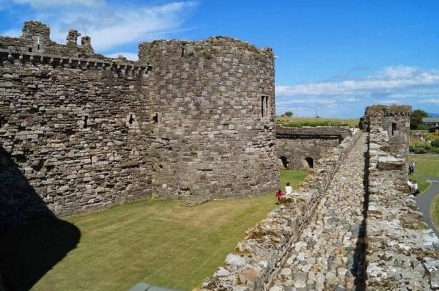 muralla castillo de Beaumaris