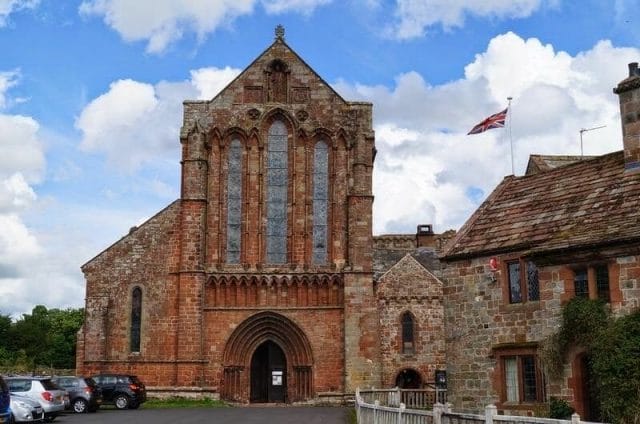 Lanercost priory fachada