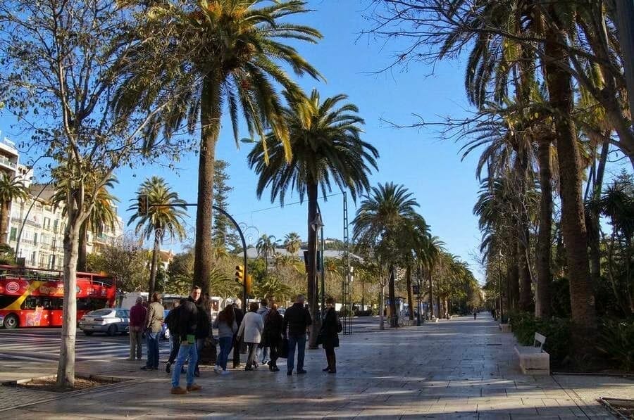 paseo maritimo malaga