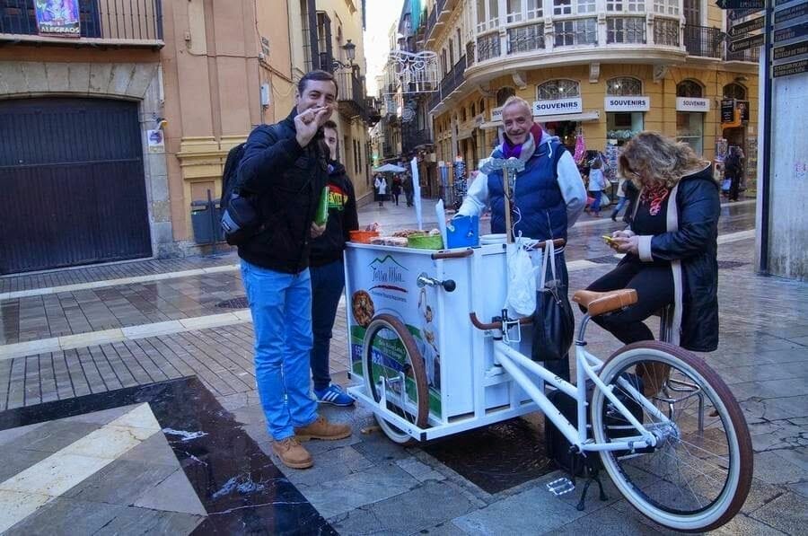 almendras fritas málaga
