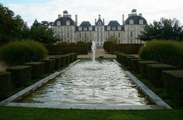 jardines del castillo de Cheverny