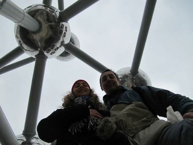 el atomium de bruselas selfie