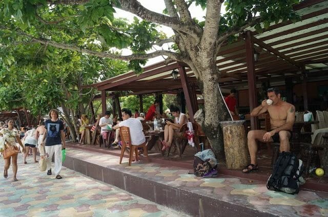 comiendo en phi phi don Phi Phi Don restaurante