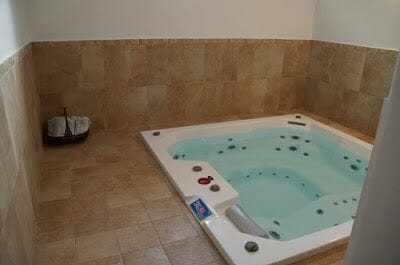 jacuzzi