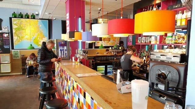 Copenhagen downtown hostel barra bar