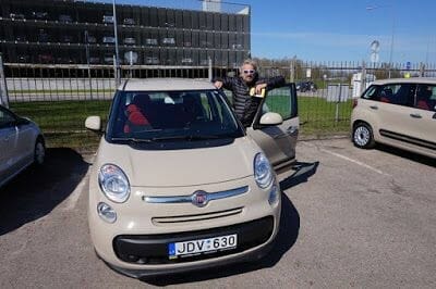 alquilar coche en Lituania