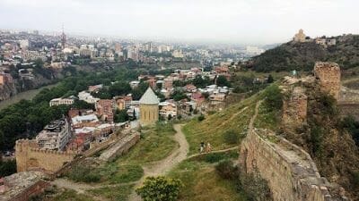 fortaleza de Narikala