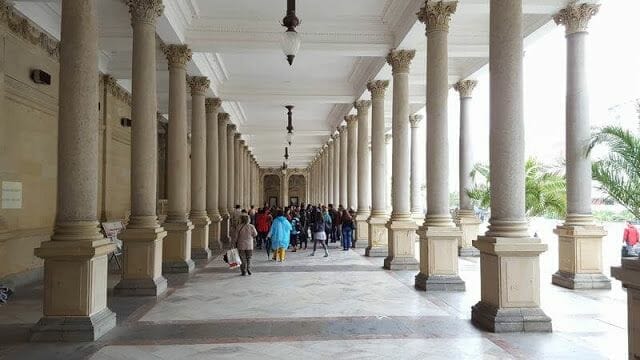 la columnata "del Molino" karlovy vary