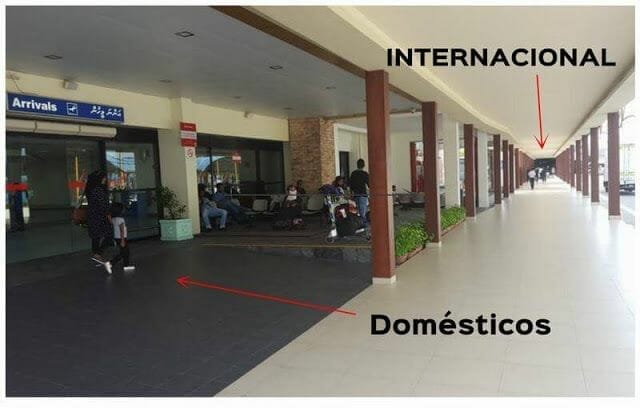 de la terminal internacional a la de domesticos en Maldivas