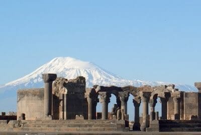 Zvartnots y monte ararat