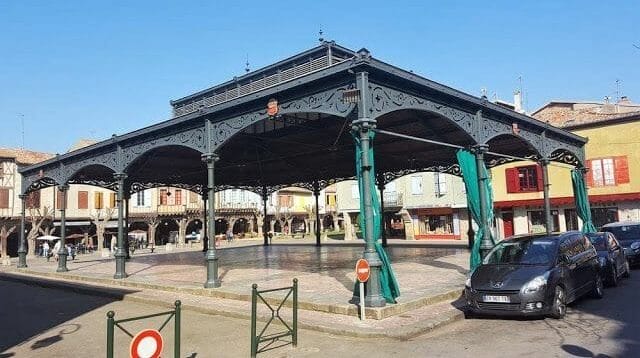 la halle de mirepoix
