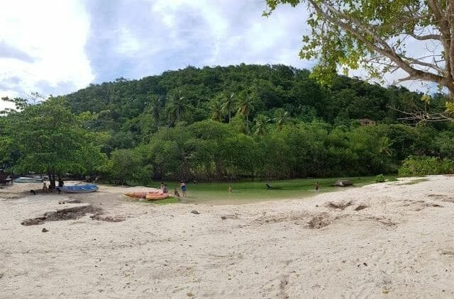 rio playa rincon