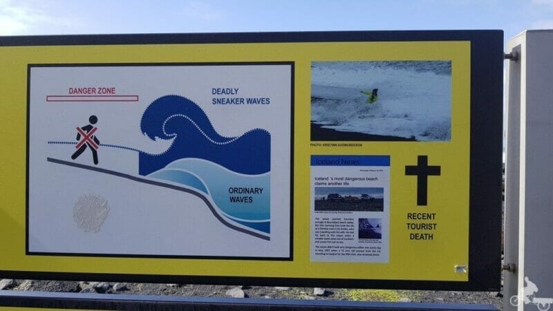 cartel peligro reynisfjara