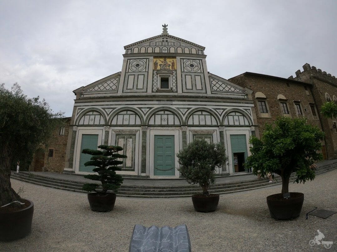fachada de san miniato al monte florencia