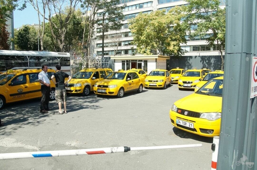 taxis puerto escala de crucero en Estambul