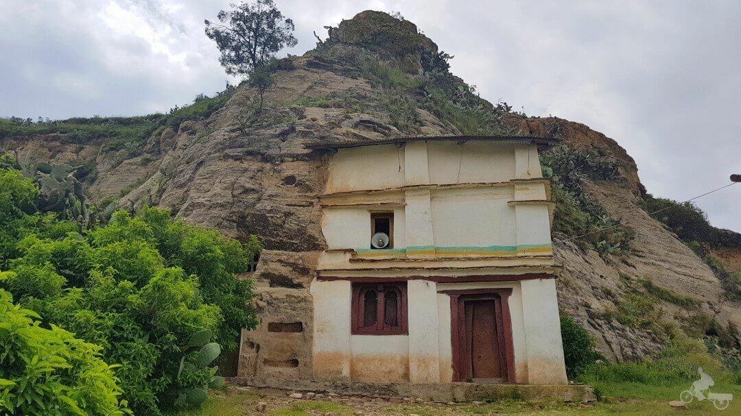 fachada maryam korkor