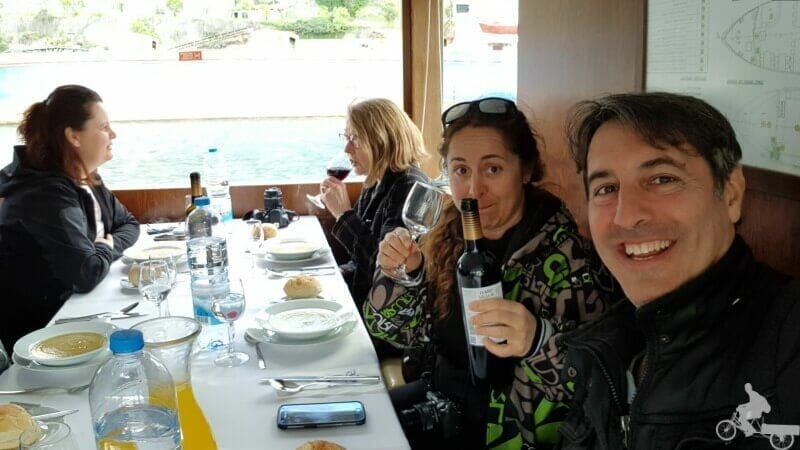 comida en el crucero por el duero de oporto