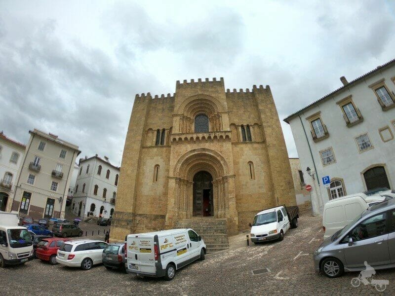fachada principal catedral de coimbra