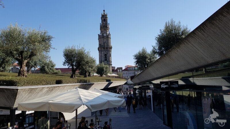 torre de los clerigos de oporto