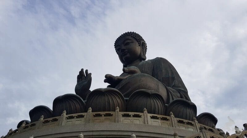 estatua buda gigante