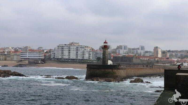 faro da felgueiras en la desembocadura del Duero