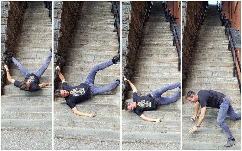 caer por escaleras del exorcista
