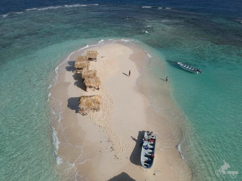 tour cayo arena