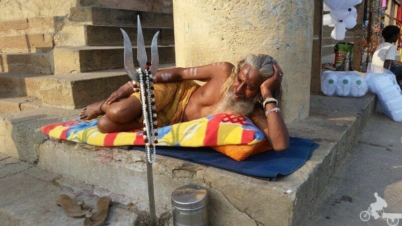 hombre santo de la india