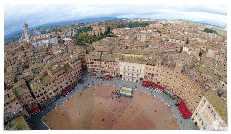 vistas al norte desde la Torre del Mangia