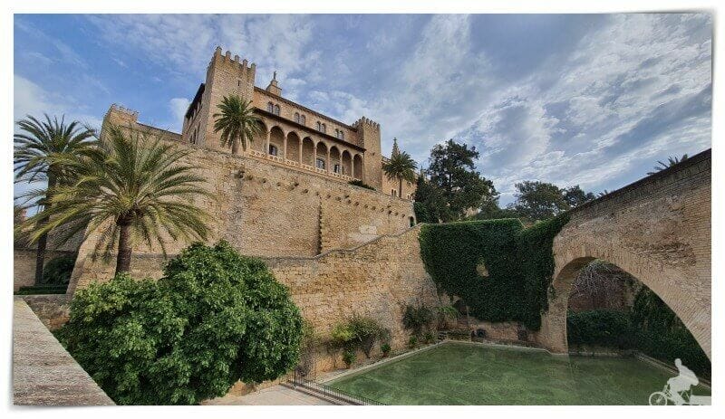 palacio almudaina