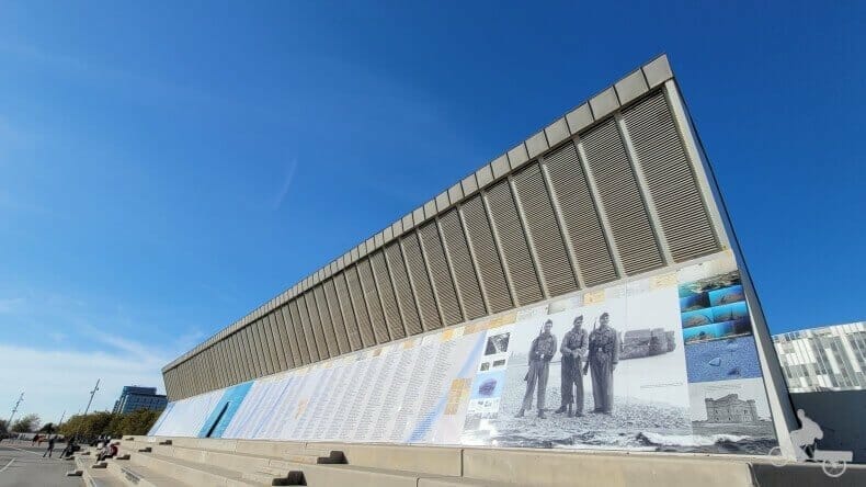 Parapeto de los ejecutados en Barcelona - parc fòrum