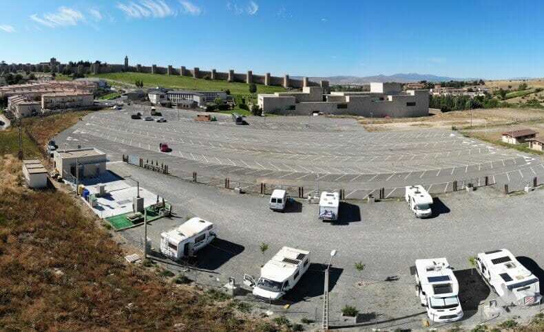 aparcamiento de autocaravanas en Ávila
